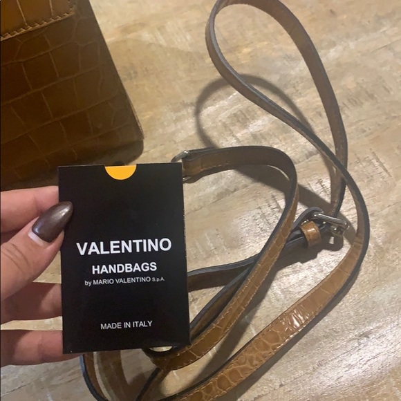 Never been used Valentino box shape purse - Picture 5 of 5